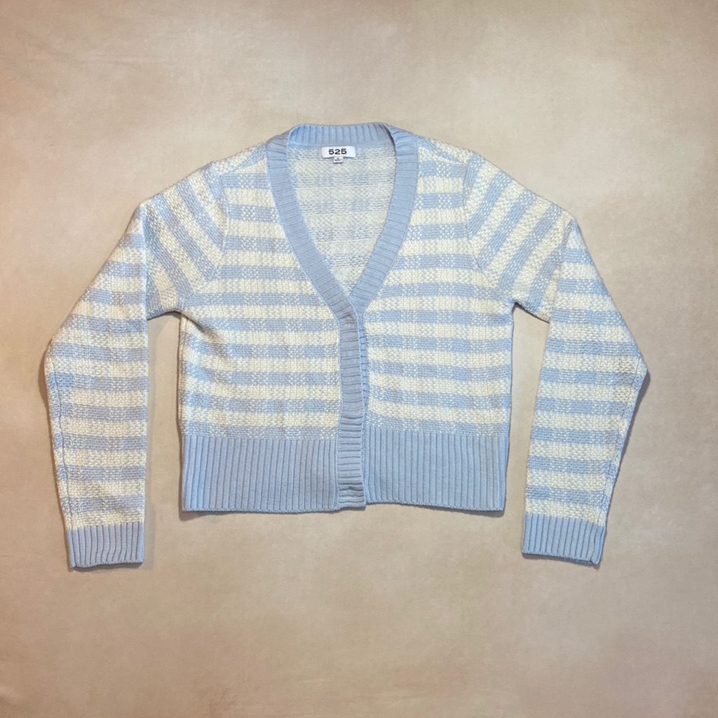 525 Cardigan
